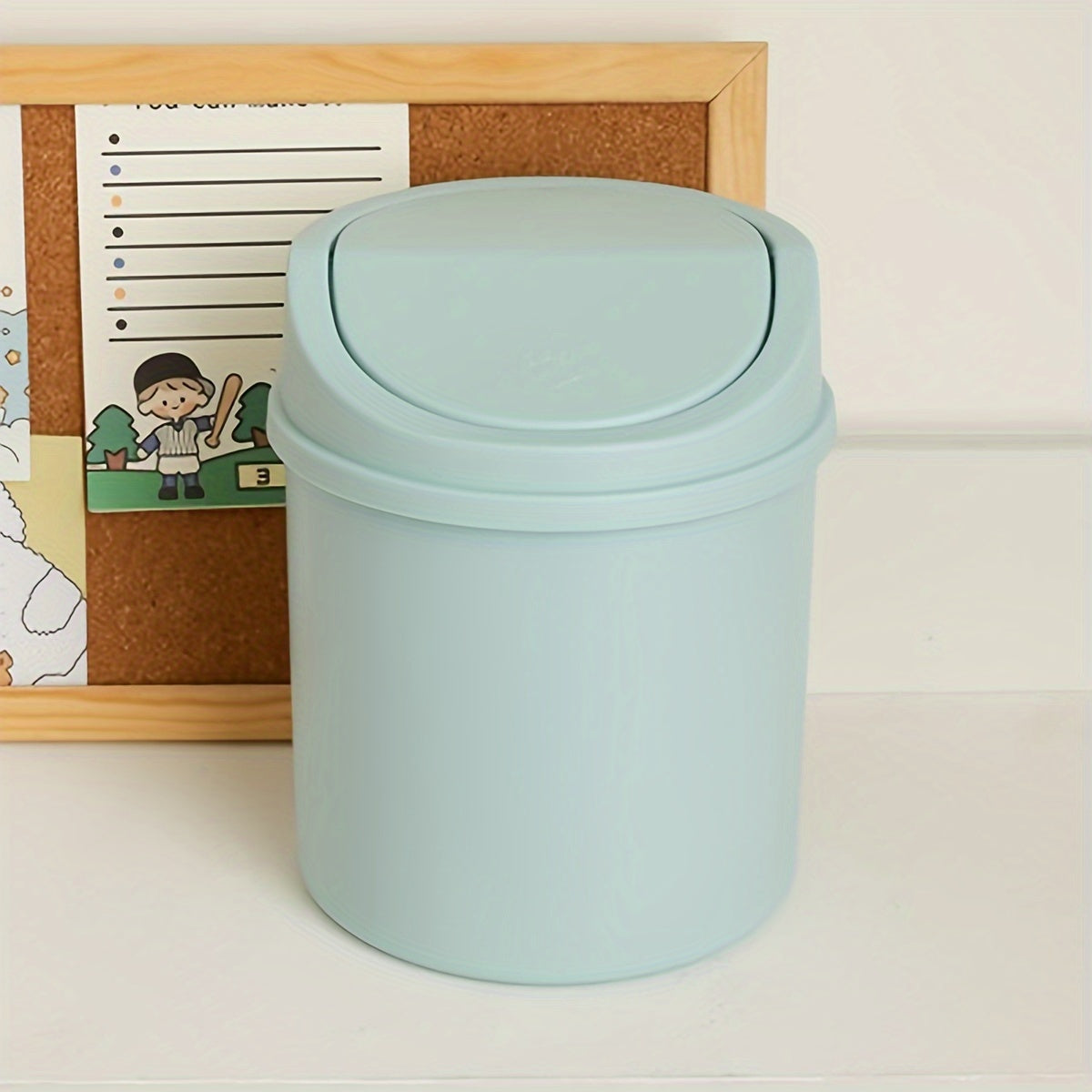 1pc Mini Trash Can with Lid for Living Room Table