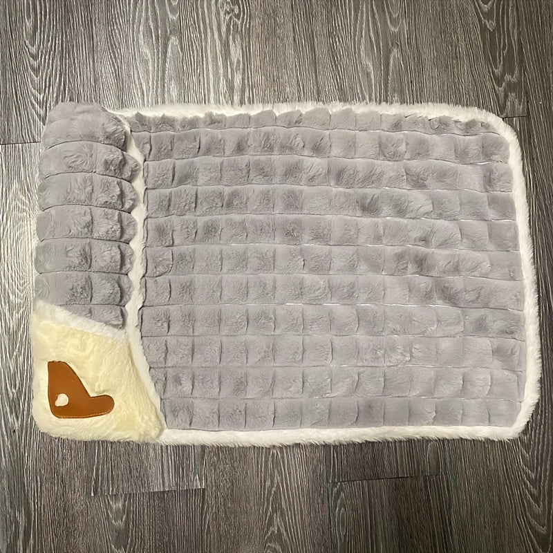 Soft Thickened Four Seasons Pet Bed Mat for Enhanced Comfort
