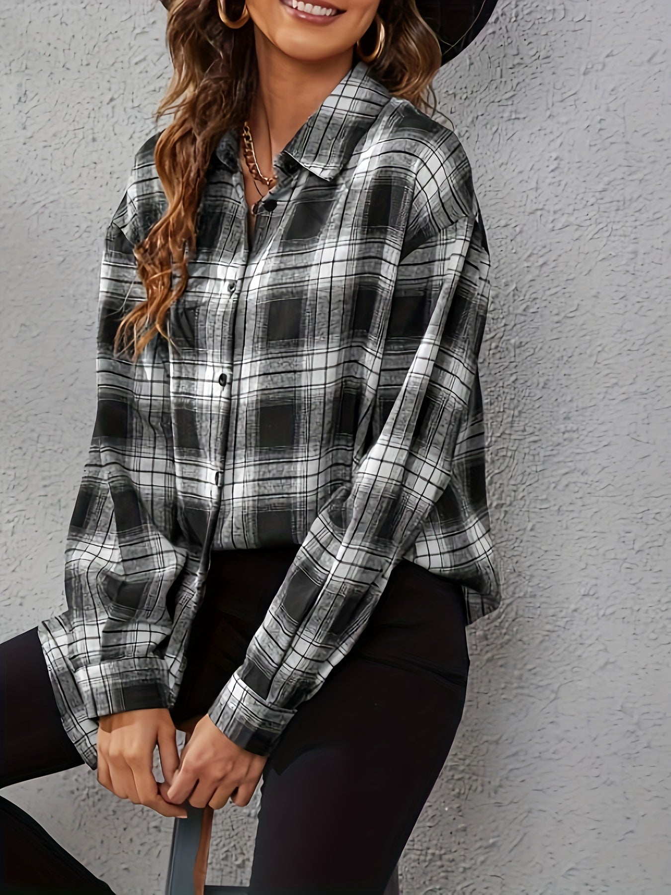  Plaid Button-Up Blouse
