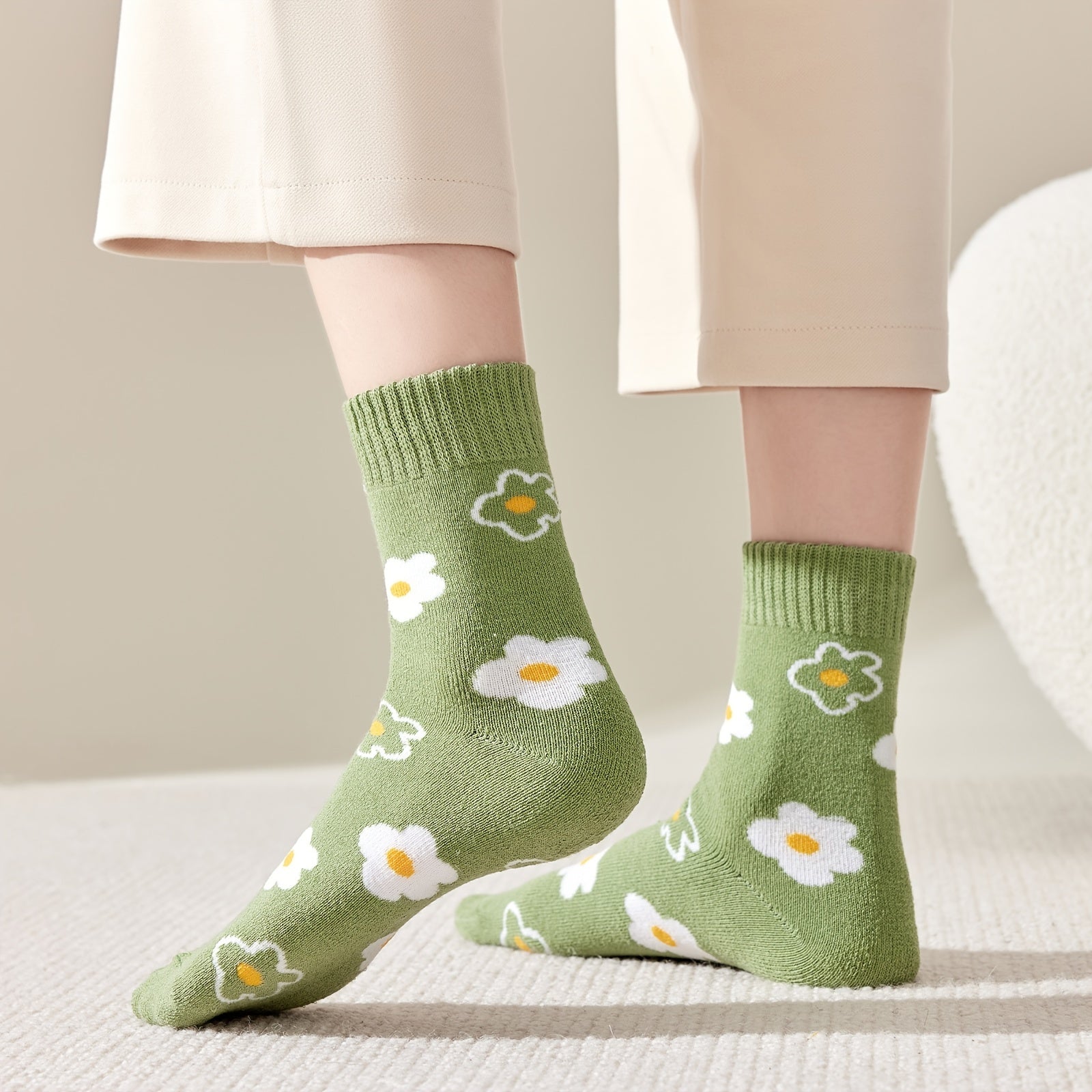 Floral Print Mid Tube Socks for Women