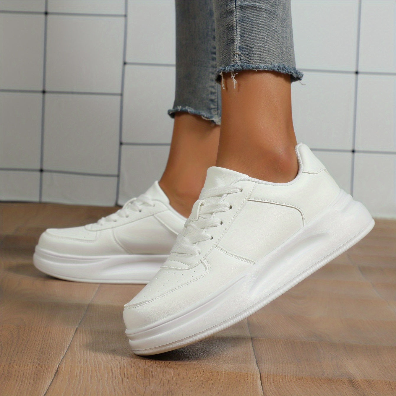 Women's Thick Sole Skateboard Shoes Leather All Season