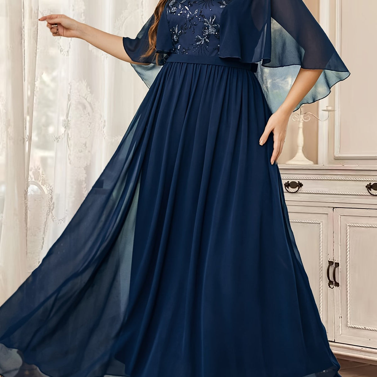  Wedding Dress Embroidered V-Neck Flutter Sleeve Maxi Bridesmaid Dress