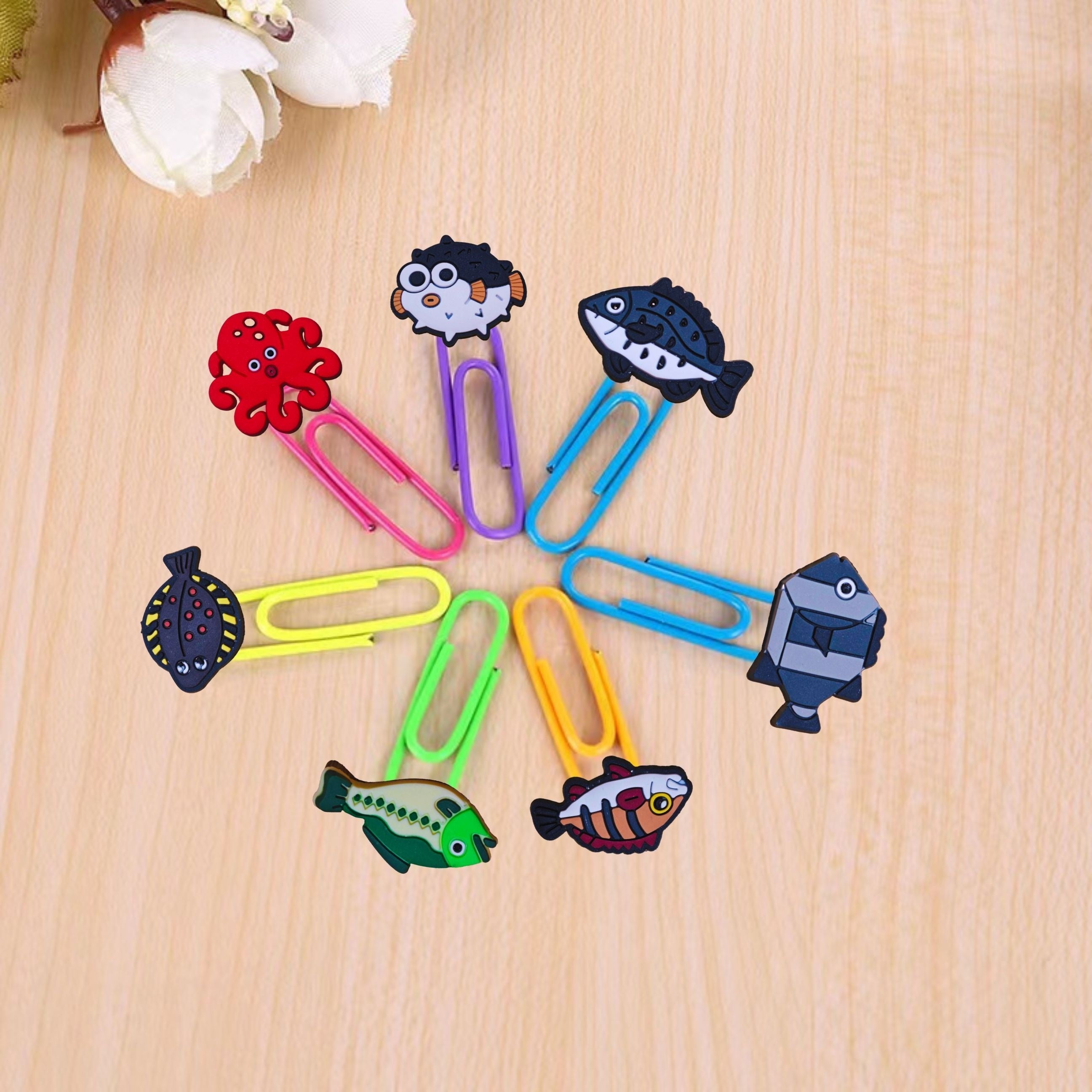 10pcs Cartoon Paper Clips Colorful Bookmark Plie...