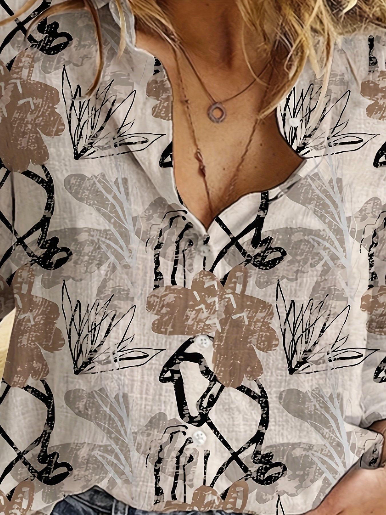  Floral Print Button Up Blouse
