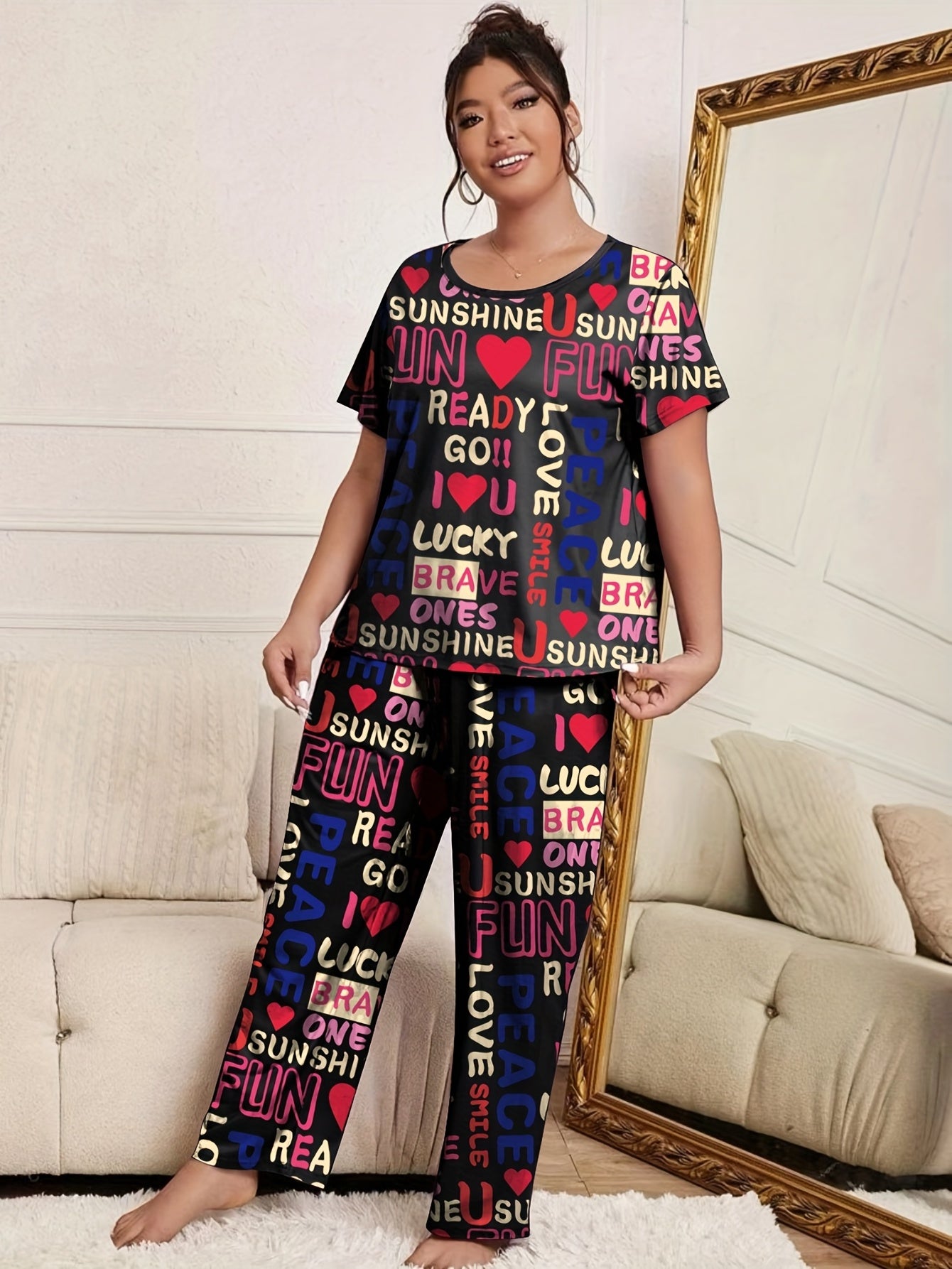  Heart & Letter Print Pajama Set Short Sleeve T-shirt & Pants