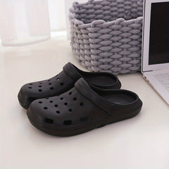 Men's Closed Toe Garden Clogs Soft Sole Slip-On Sandals