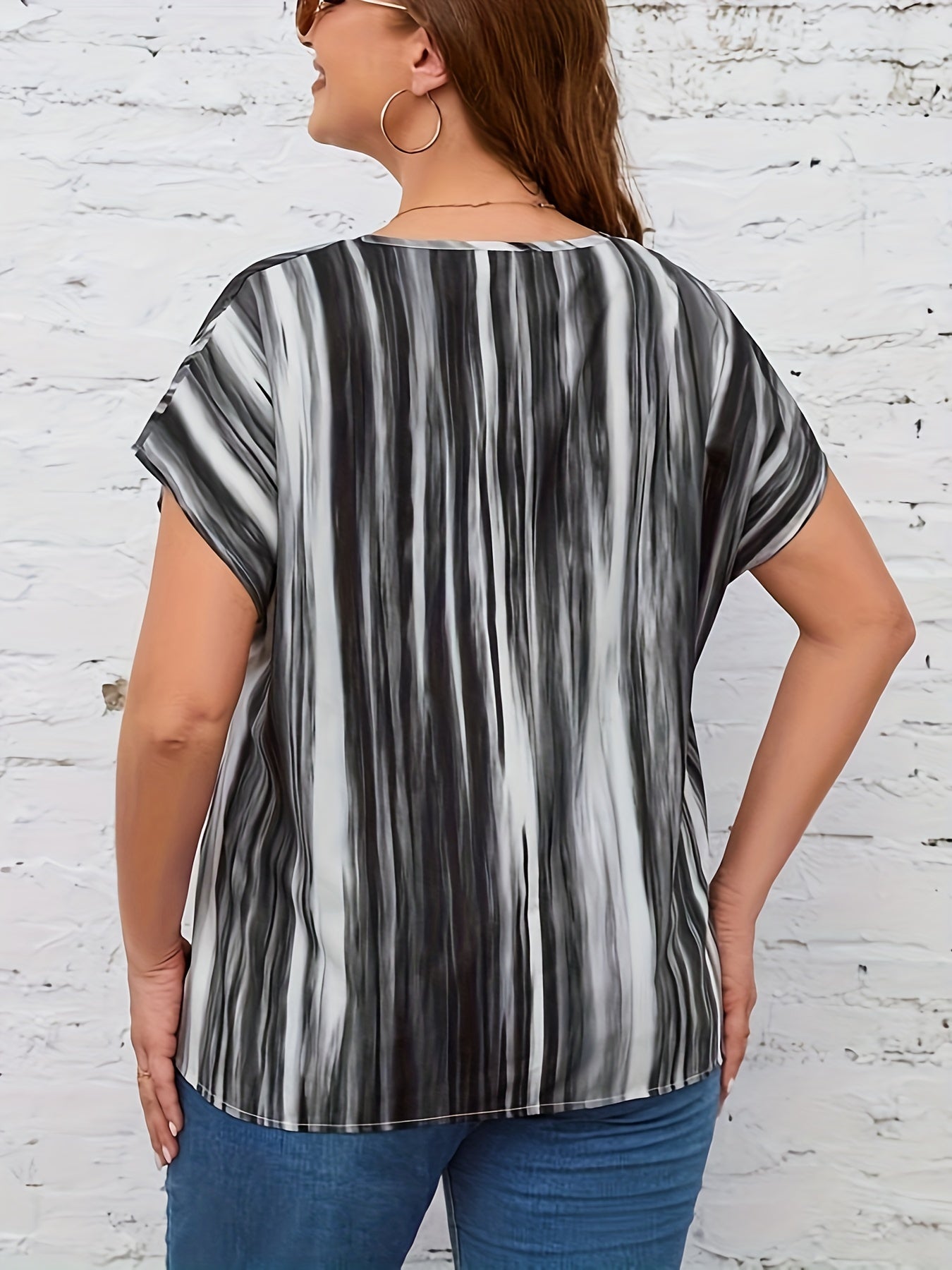  Colorblock Stripe Print Bat Sleeve Blouse