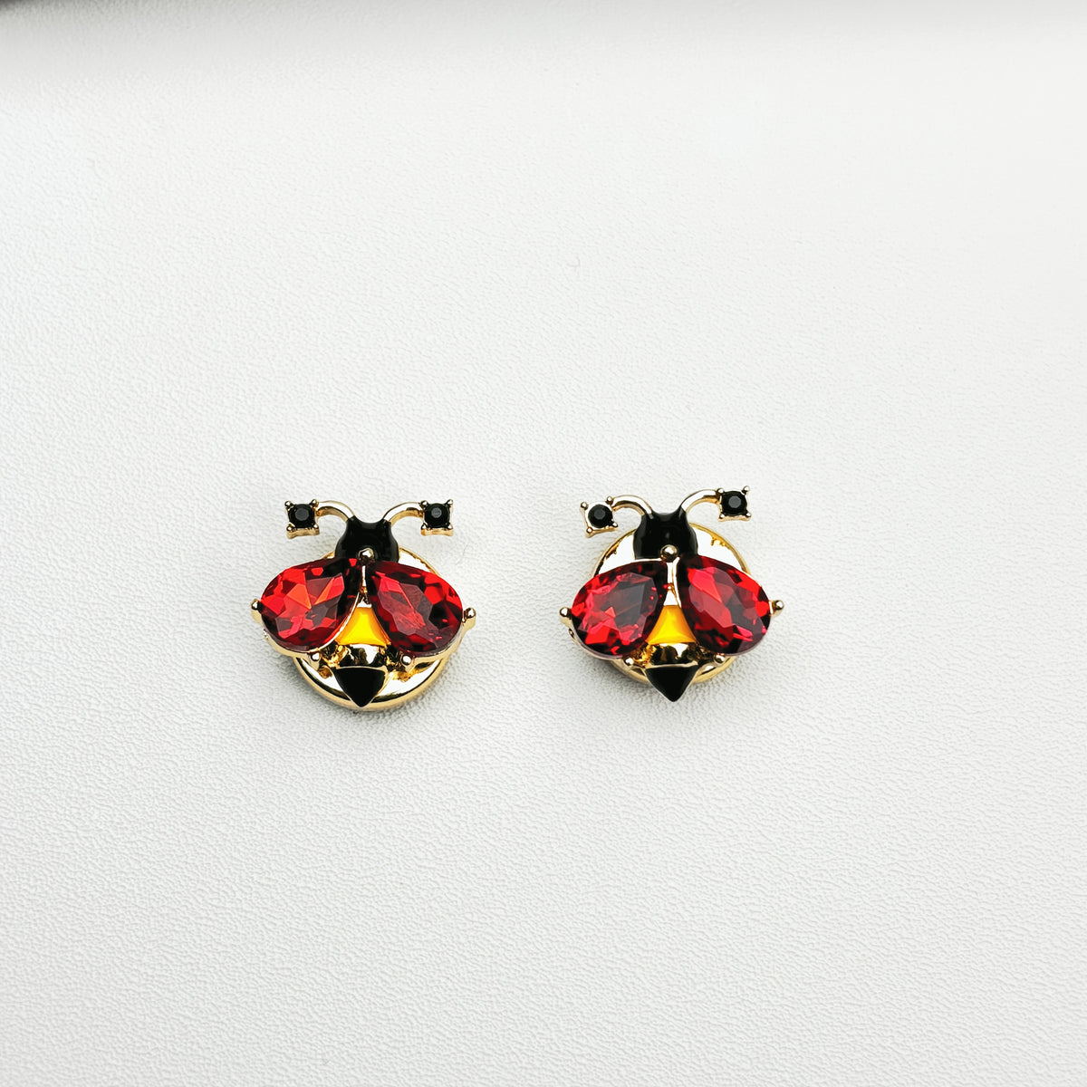 2pcs Insect Shirt Decorative Buttons for Men and Women