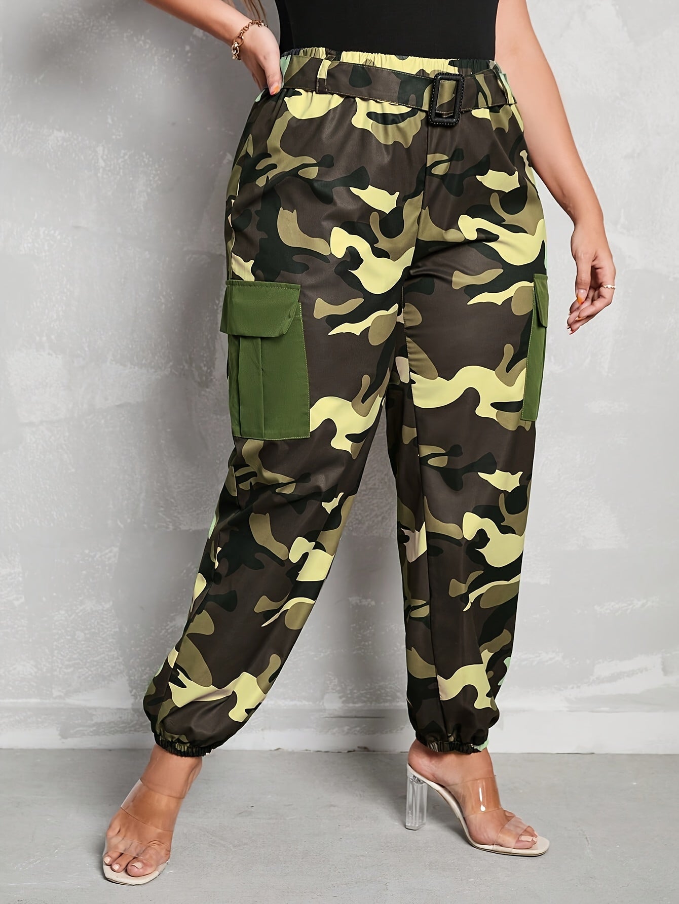  Camo High Rise Jogger Cargo Trousers with Pockets