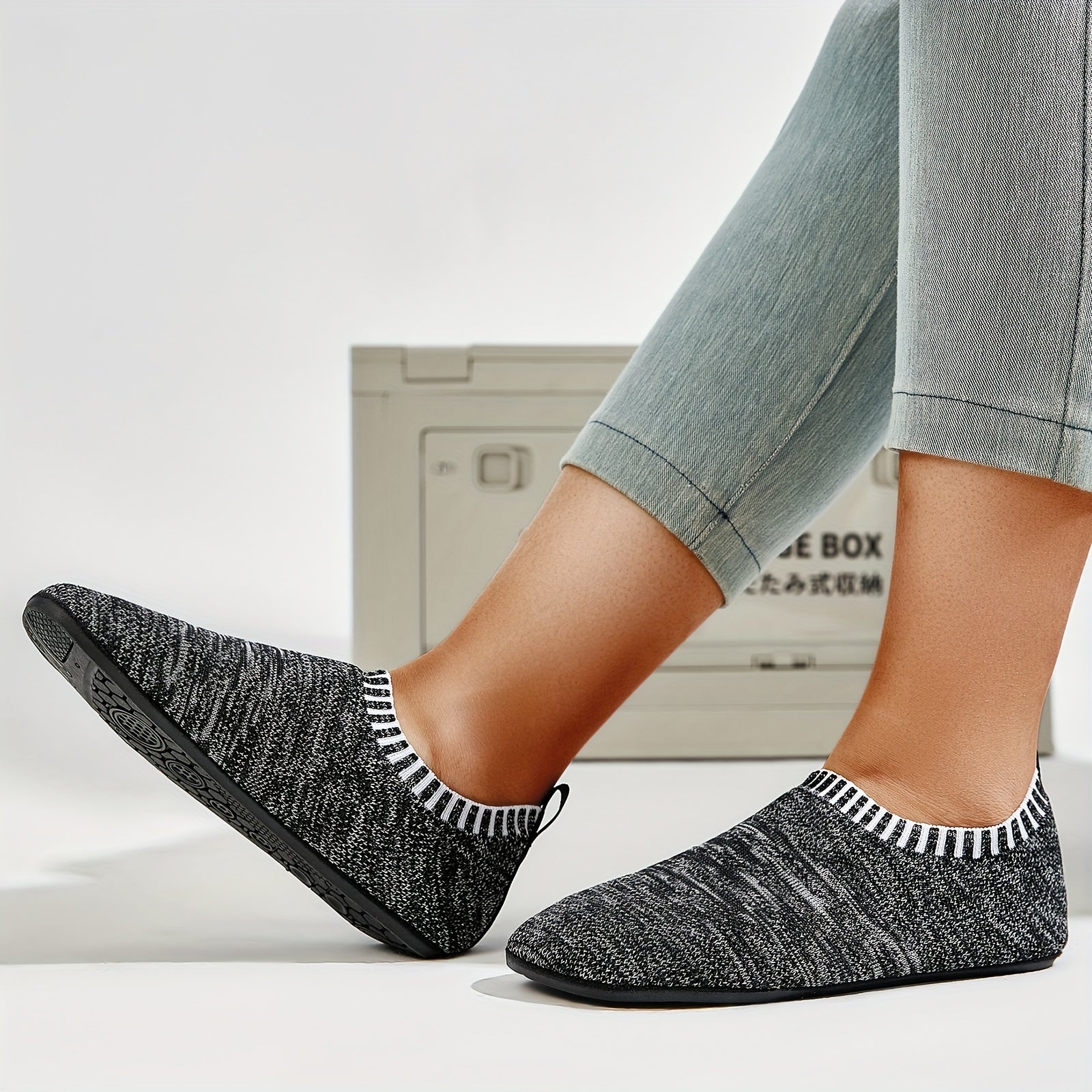Men Women Indoor Sock Shoes Lightweight Slippers