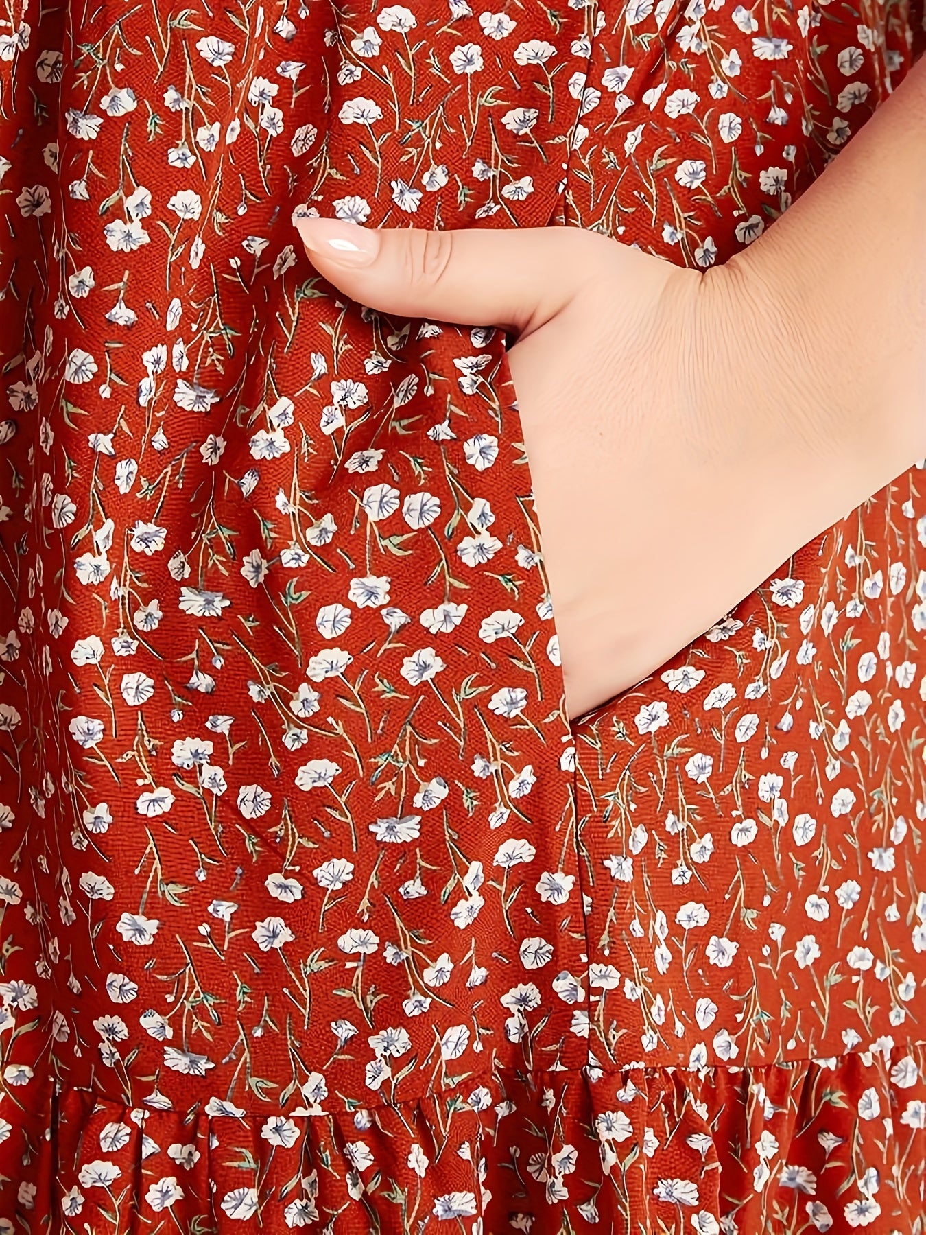  Ditsy Print Short Sleeve Round Neck Dress With Pockets