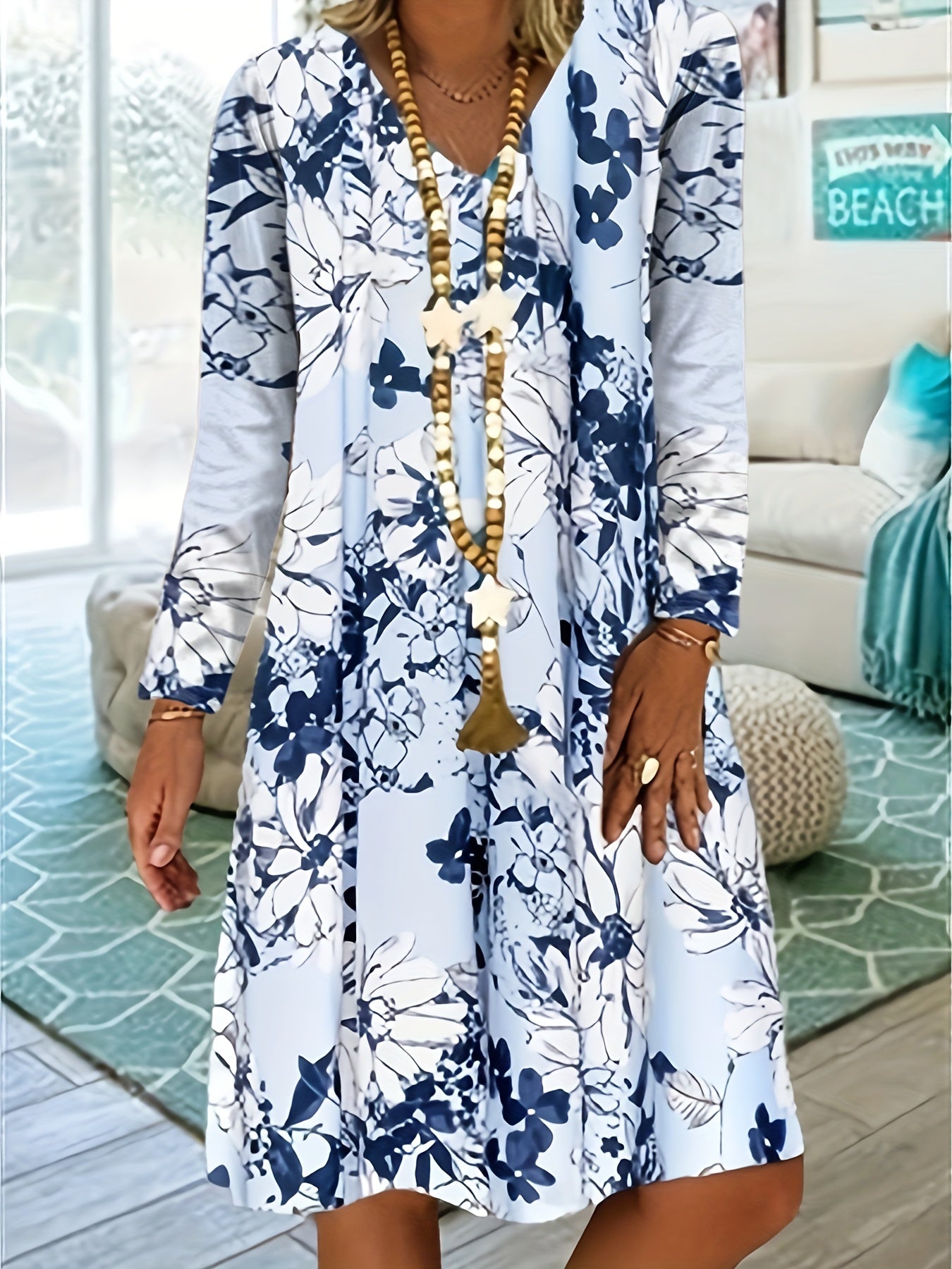  Floral Print Long Sleeve V Neck Casual Dress