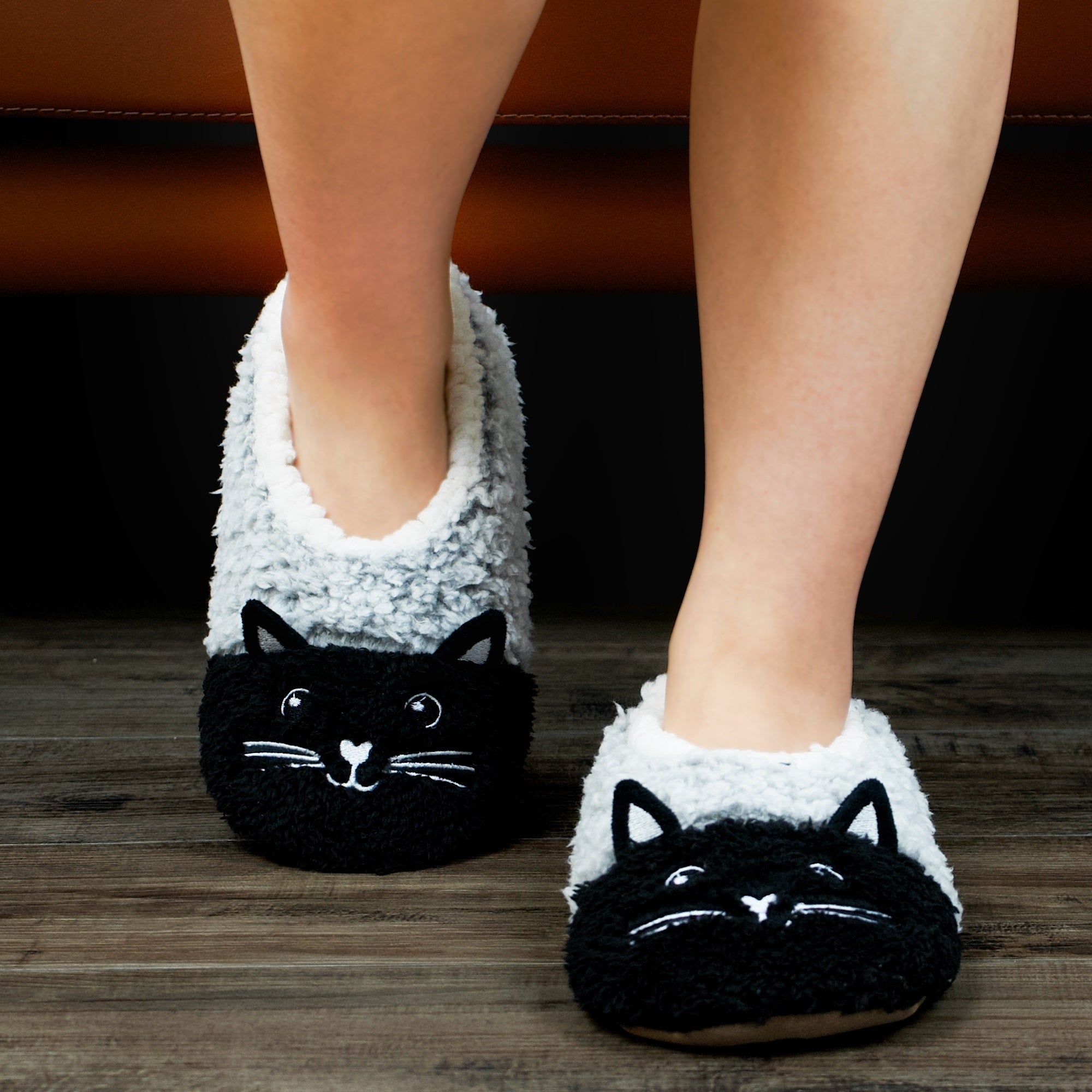 Women's Cartoon Cat Slippers Plush Lined Warm Home Slippers