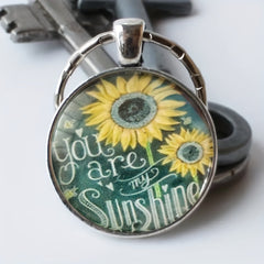 Vintage Sunflower Keychain for Boys - Stylish Bag Accessory