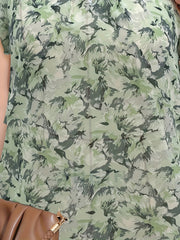 Women's Allover Print Ruched Short Sleeve Top