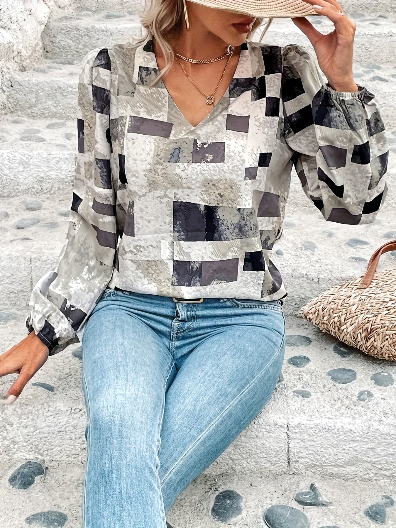  Geometric Print Tie Dye Lantern Sleeve V Neck Blouse
