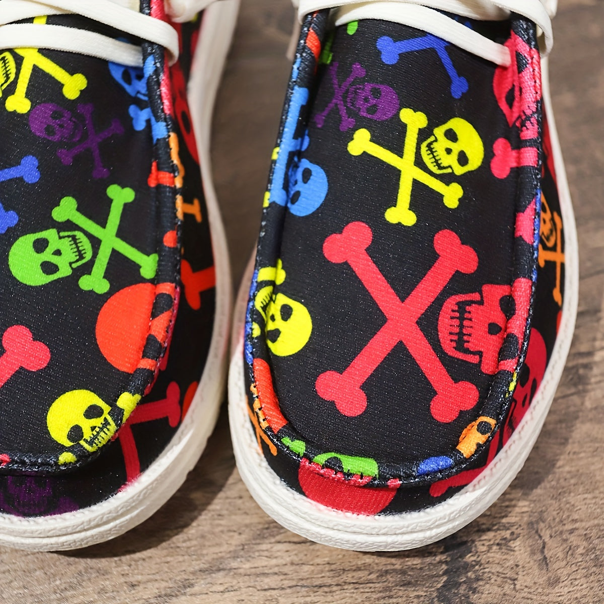 Halloween Style Skeleton Ghost Skateboard Shoes Lightweight Outdoor Sport Shoes