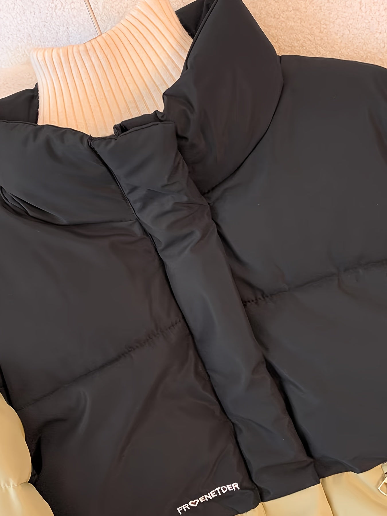 Women's Embroidered Puffer Jacket - Warm Winter Outdoor Sports