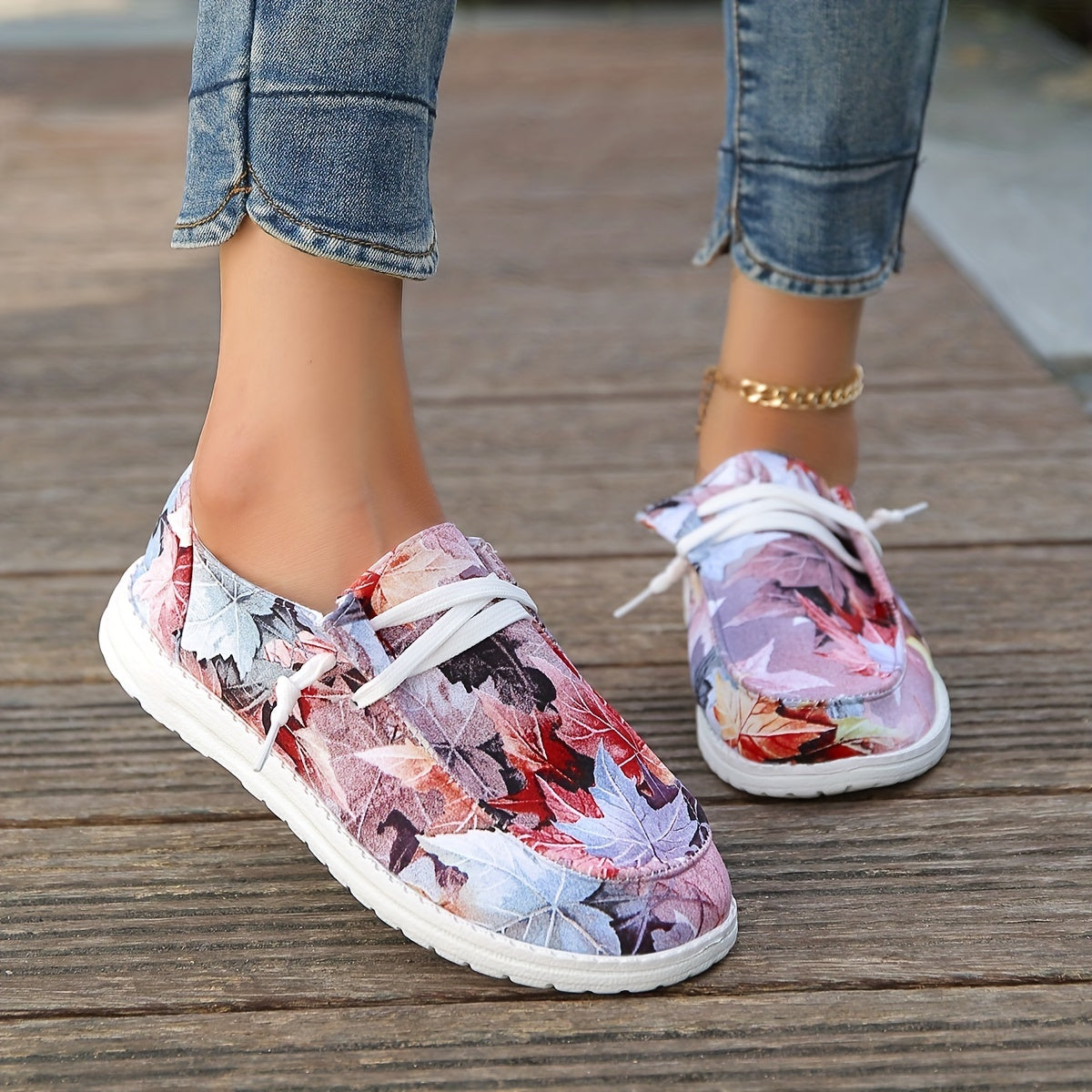 Women's Maple Leaf Print Canvas Shoes Casual Lace Up Outdoor Sneakers