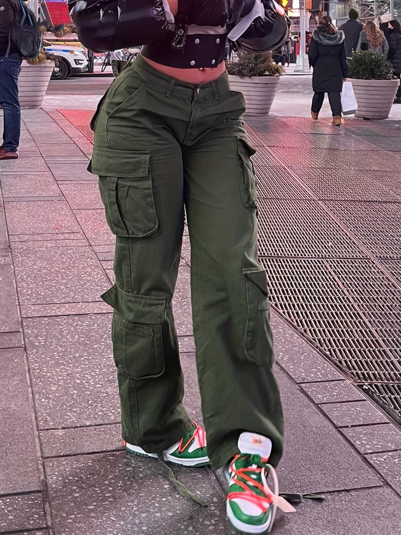  High Rise Straight Leg Cargo Trousers