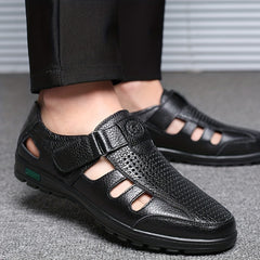 Men's Hollow Out Sandals Lightweight Quick Dry Comfy Beach Shoes Summer