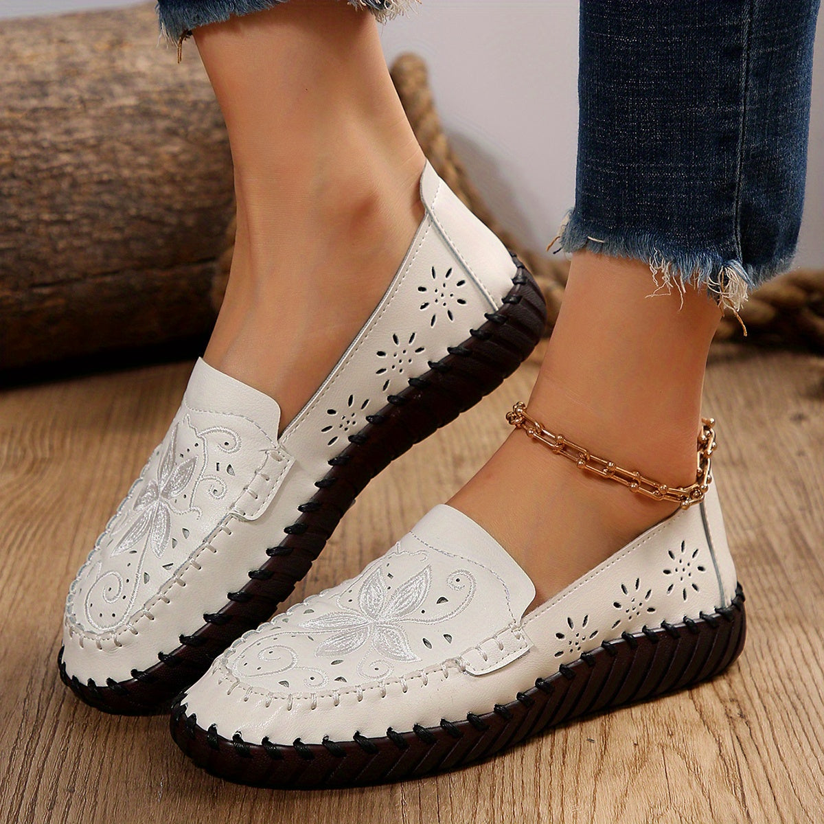Floral Embroidered Flat Shoes Slip On Loafers Lightweight Flats