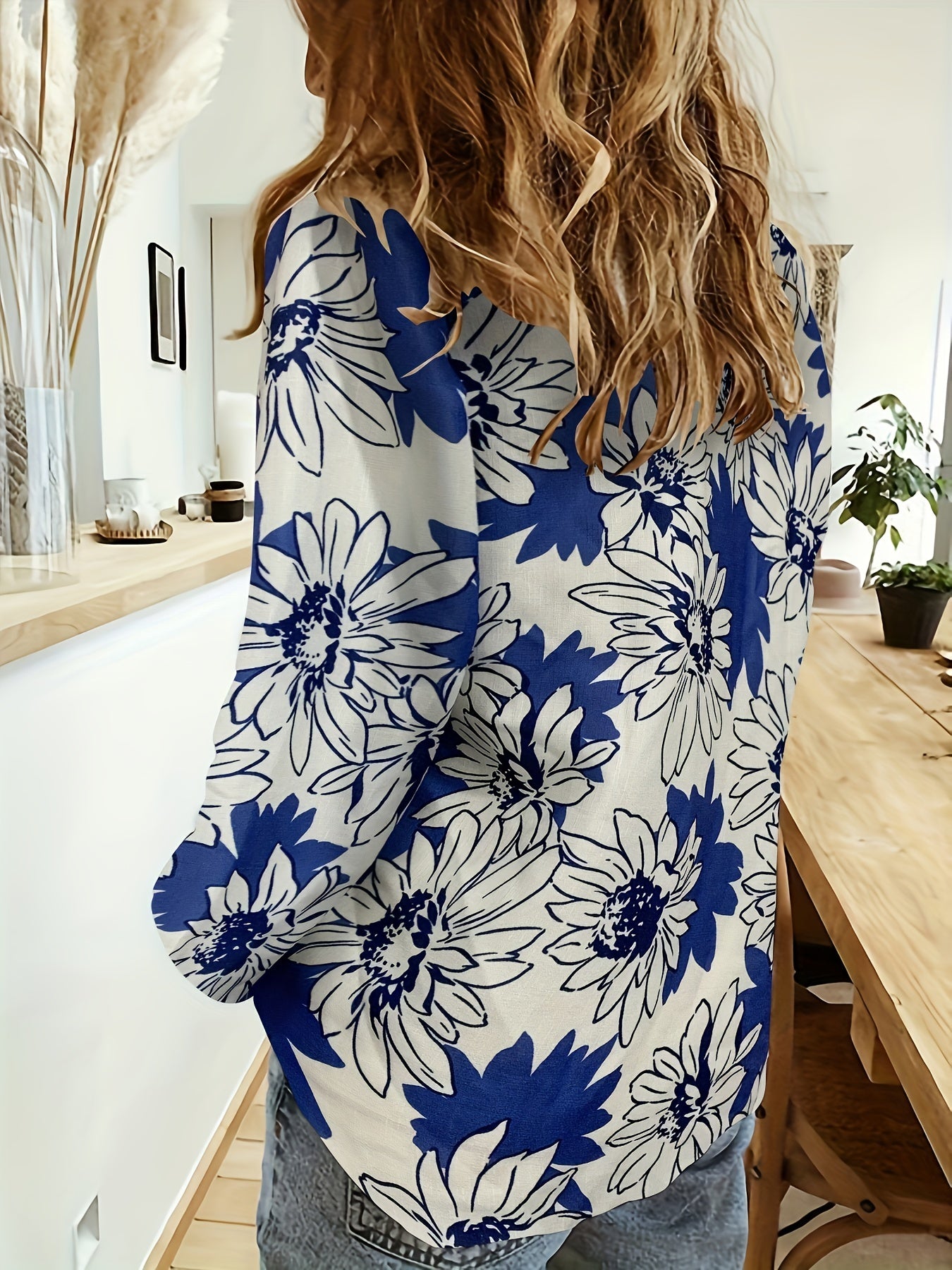  Daisy Print Button Up Collar Shirt