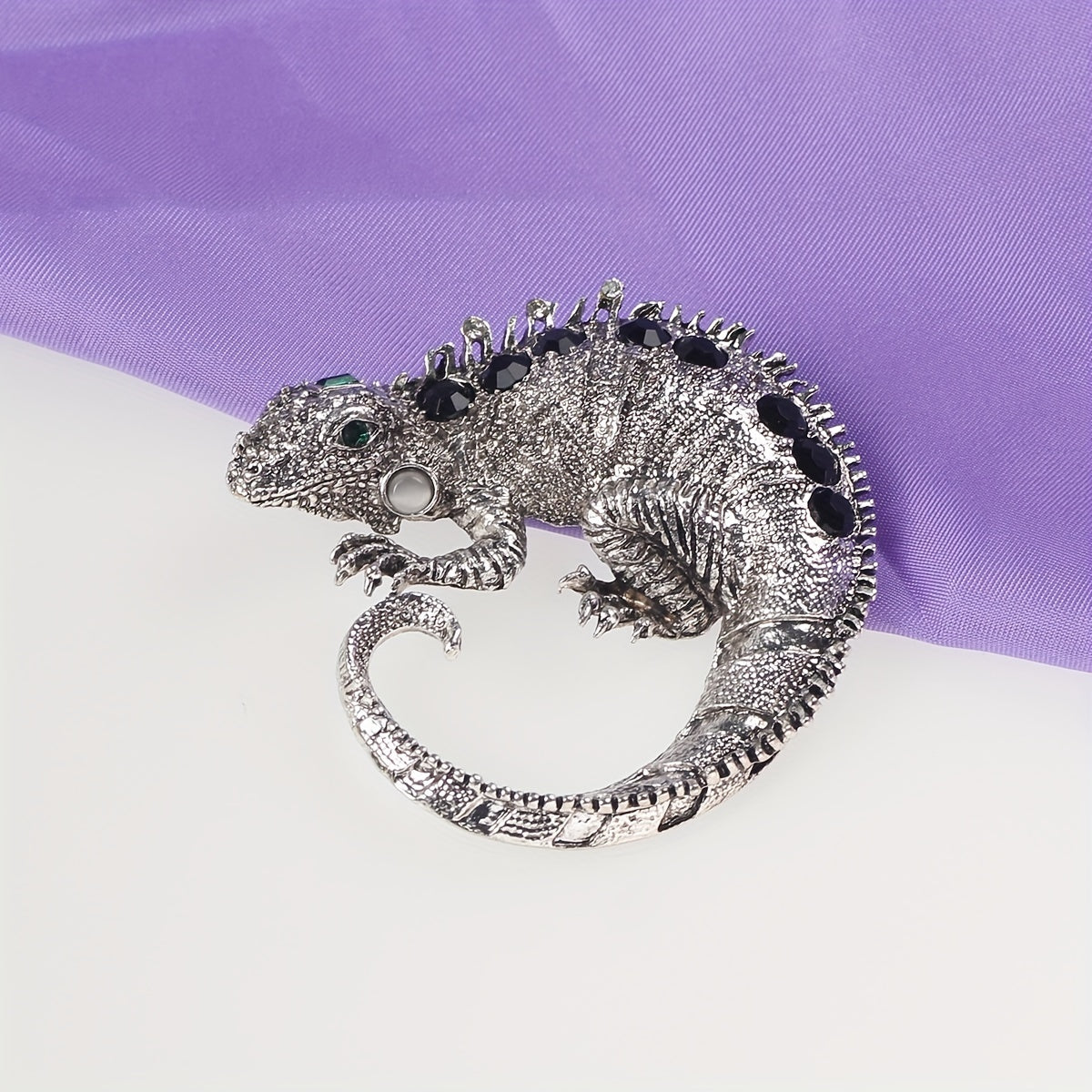 Rhinestone Chameleon Lizard Brooch for Men and Women