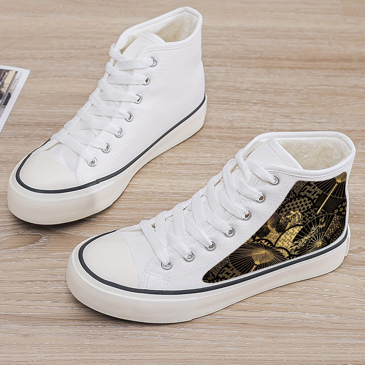 Girl's High Top Golden Pattern Skate Shoes with Plush Lining