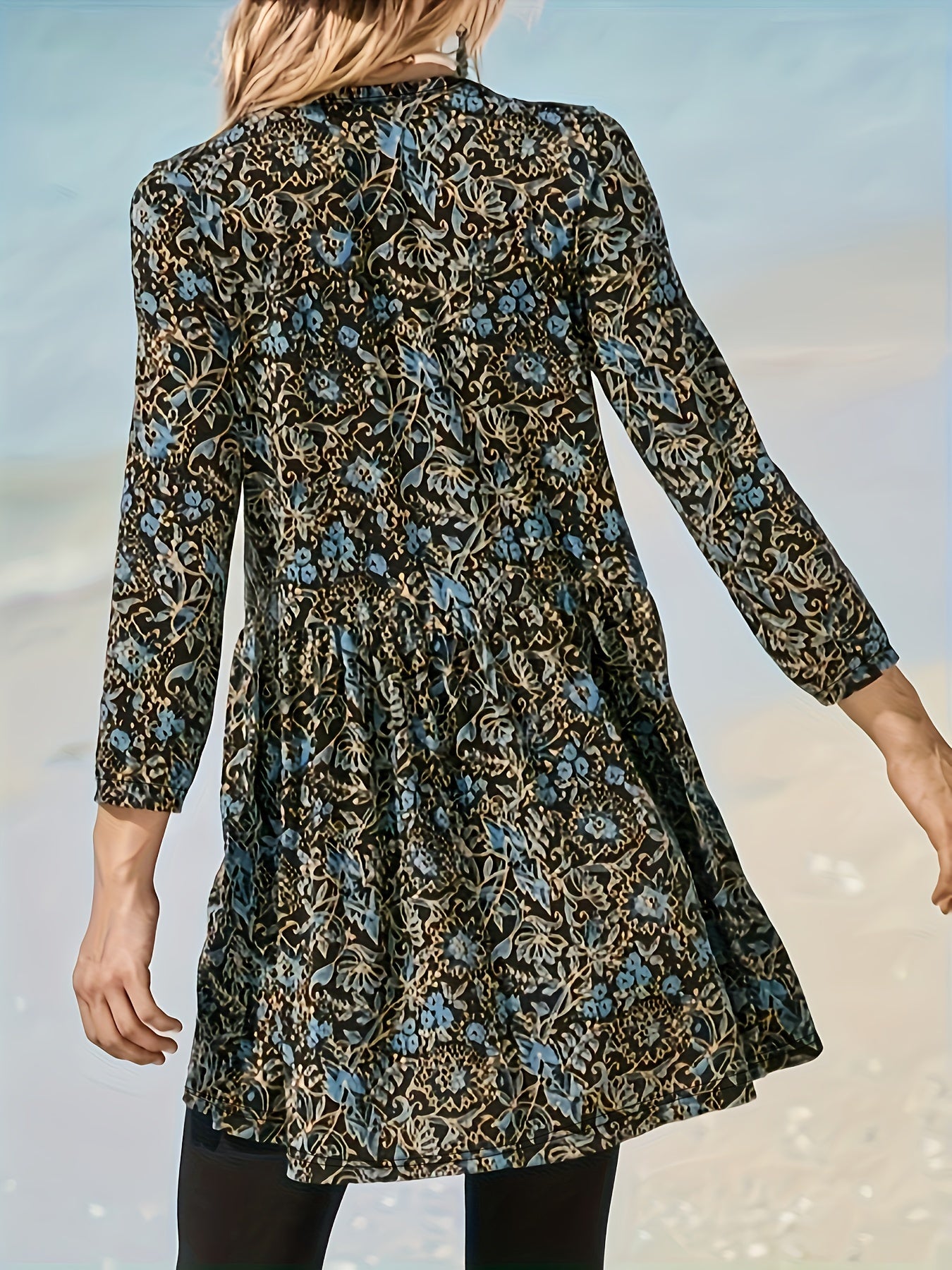  Floral Button-Up Blouse V-Neck Long Sleeve Retro Style
