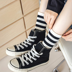 5 Pairs Striped & Star Print Socks Mid Tube Women's Stockings