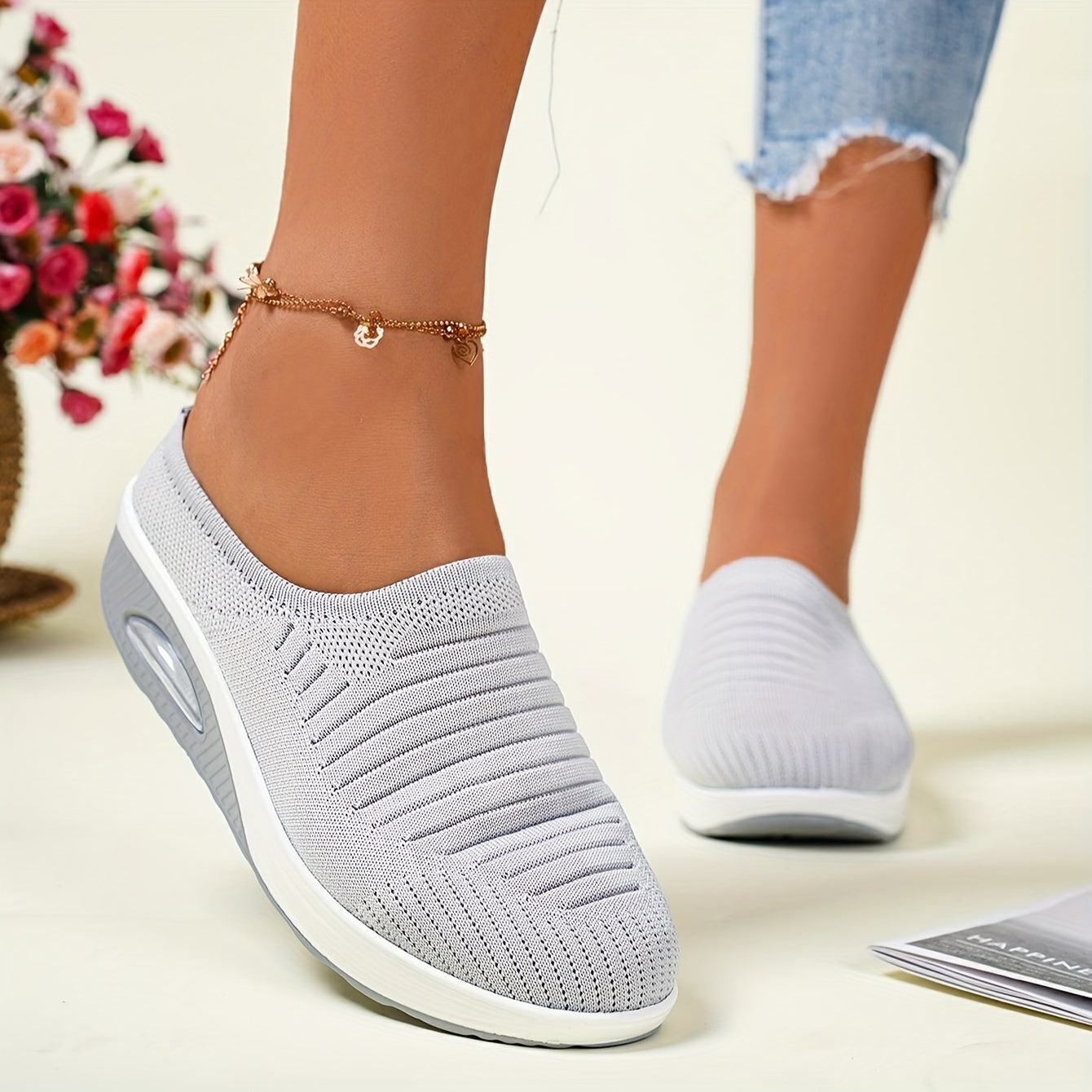 Mesh Breathable Non slip Air Cushion Slip On Shoes Lightweight Comfortable