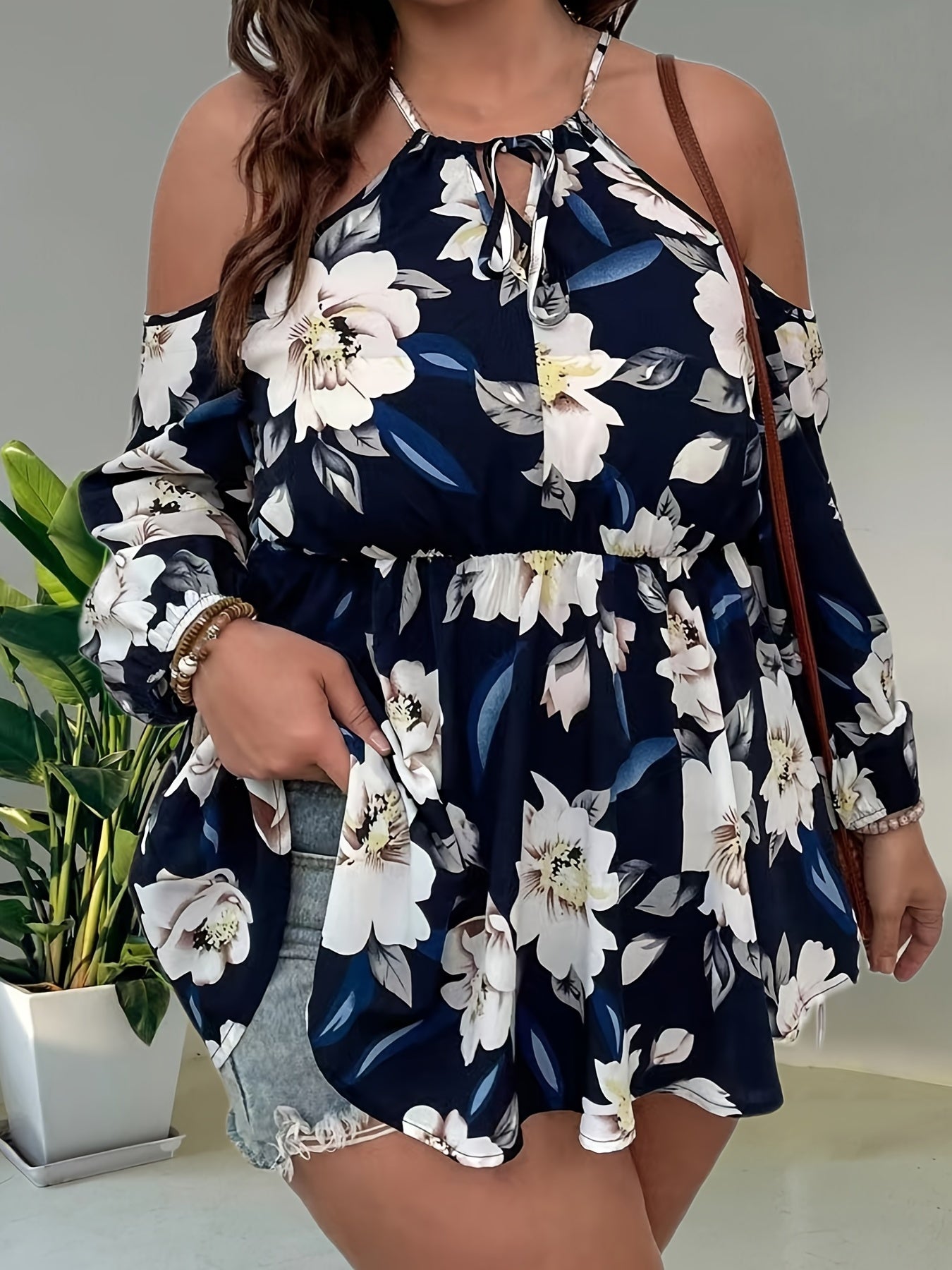 Floral Print Cold Shoulder Lantern Sleeve Peplum Top