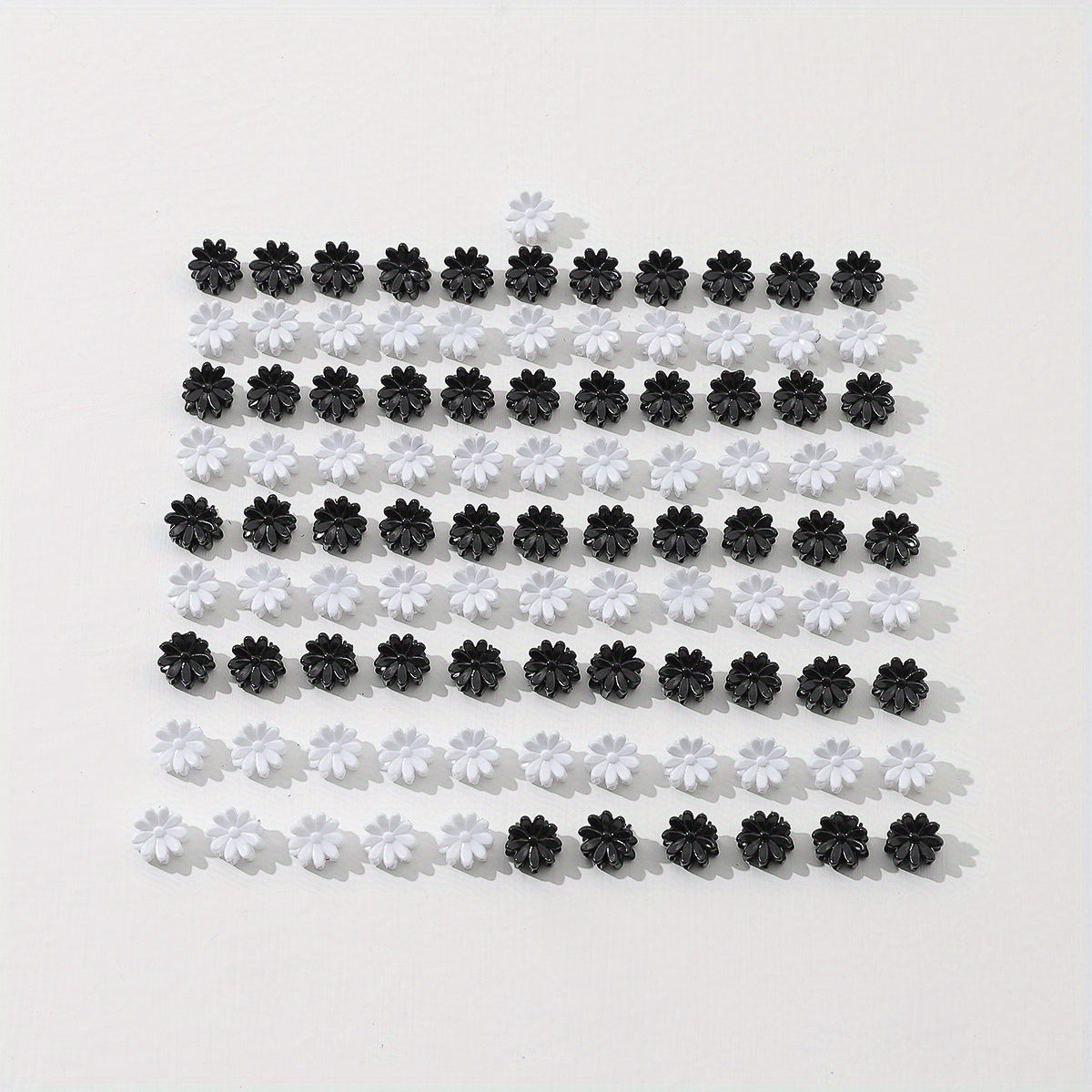 100pcs Mini Hair Claw Flower Shape Braid Hair Clip Accessories