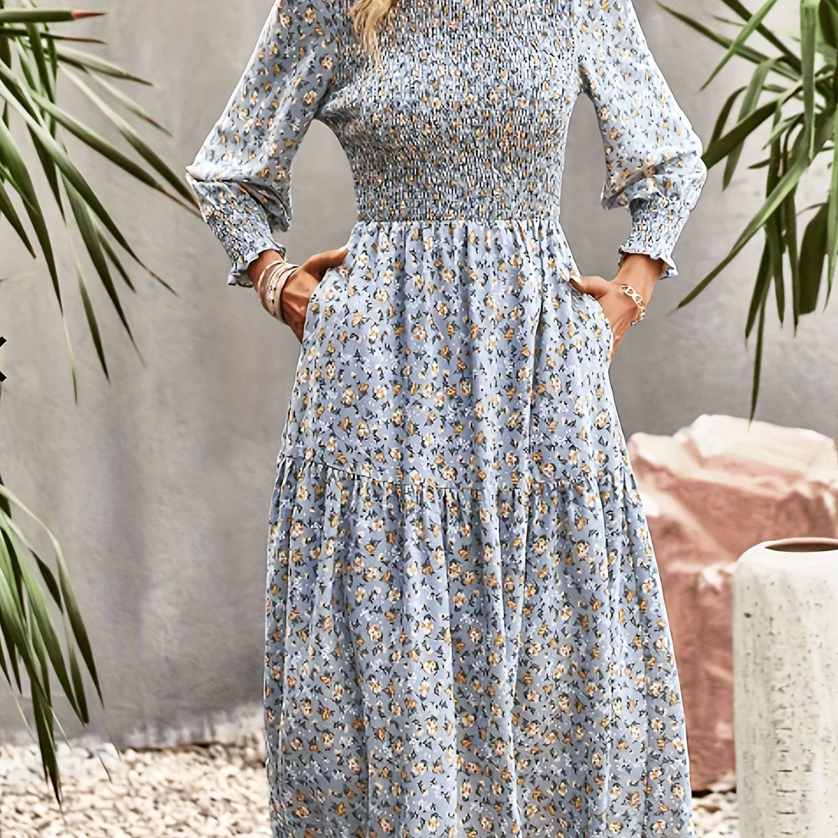  Ditsy Floral Print Maxi Dress With Pockets