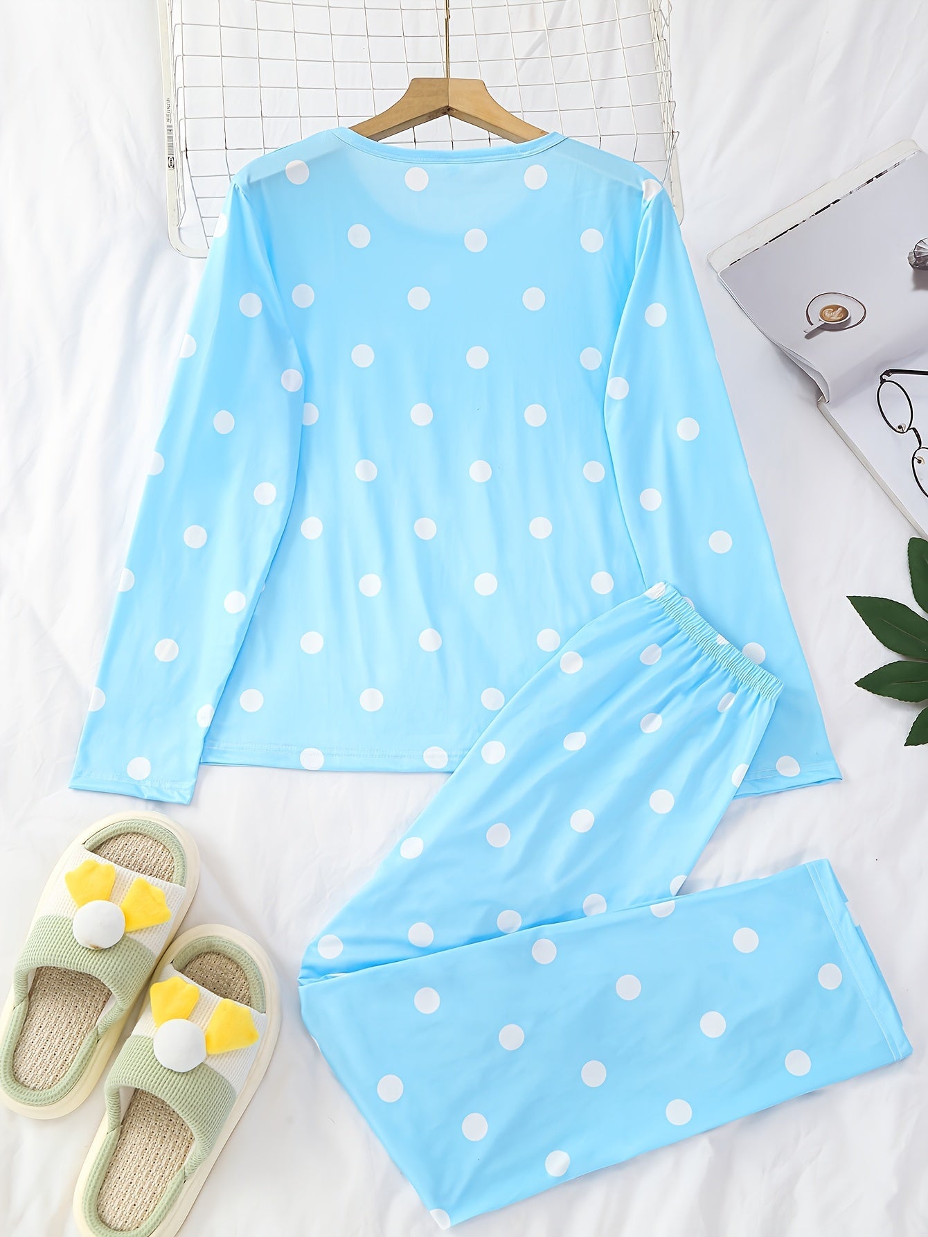 Polka Dots Pajama Set Long Sleeve Round Neck Top And Pants