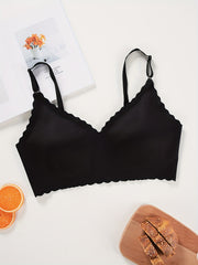Plus Size Seamless Wave Trim Wireless Bra with Removable Pads