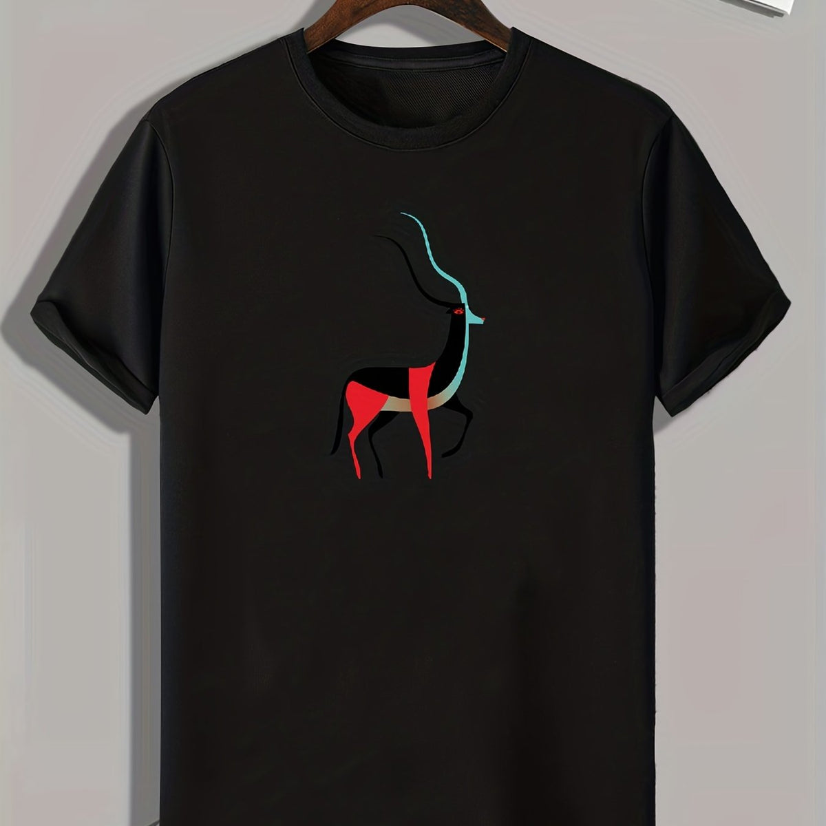 Abstract Deer Print Men's Comfy T-shirt for Outdoor Summer