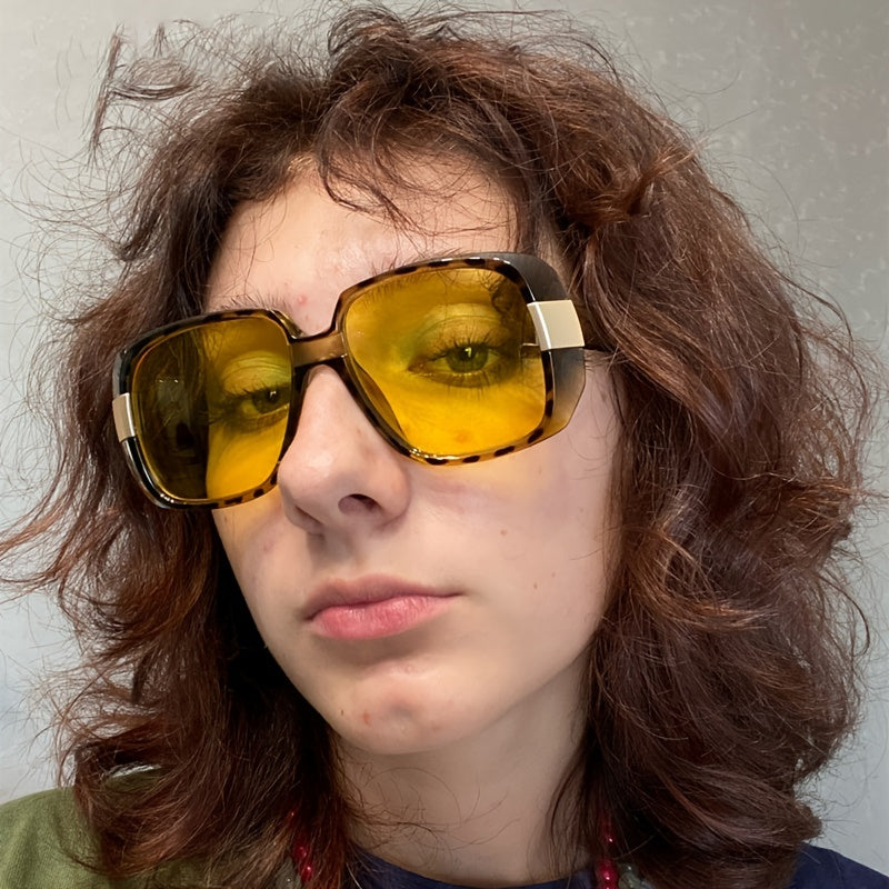 Stylish Thick Rim Sunglasses for Women