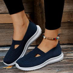Women's Lightweight Slip On Knit Sneakers