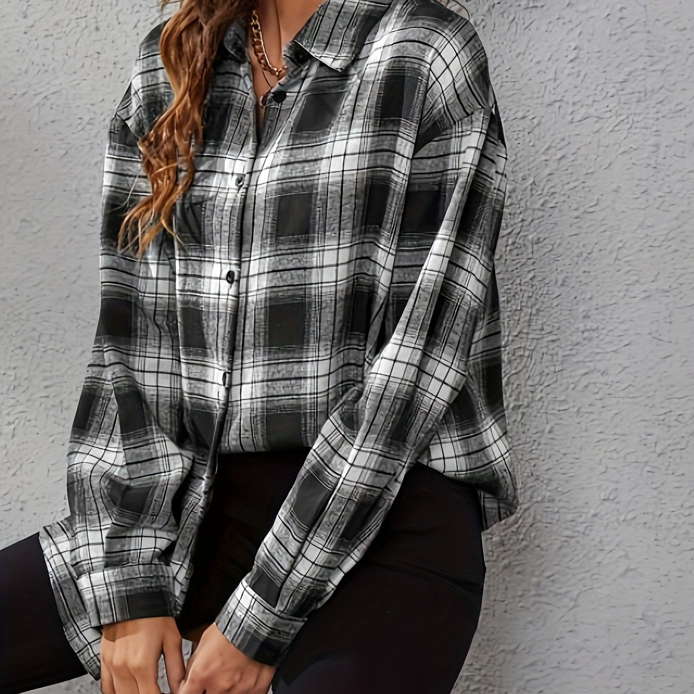  Plaid Button-Up Blouse