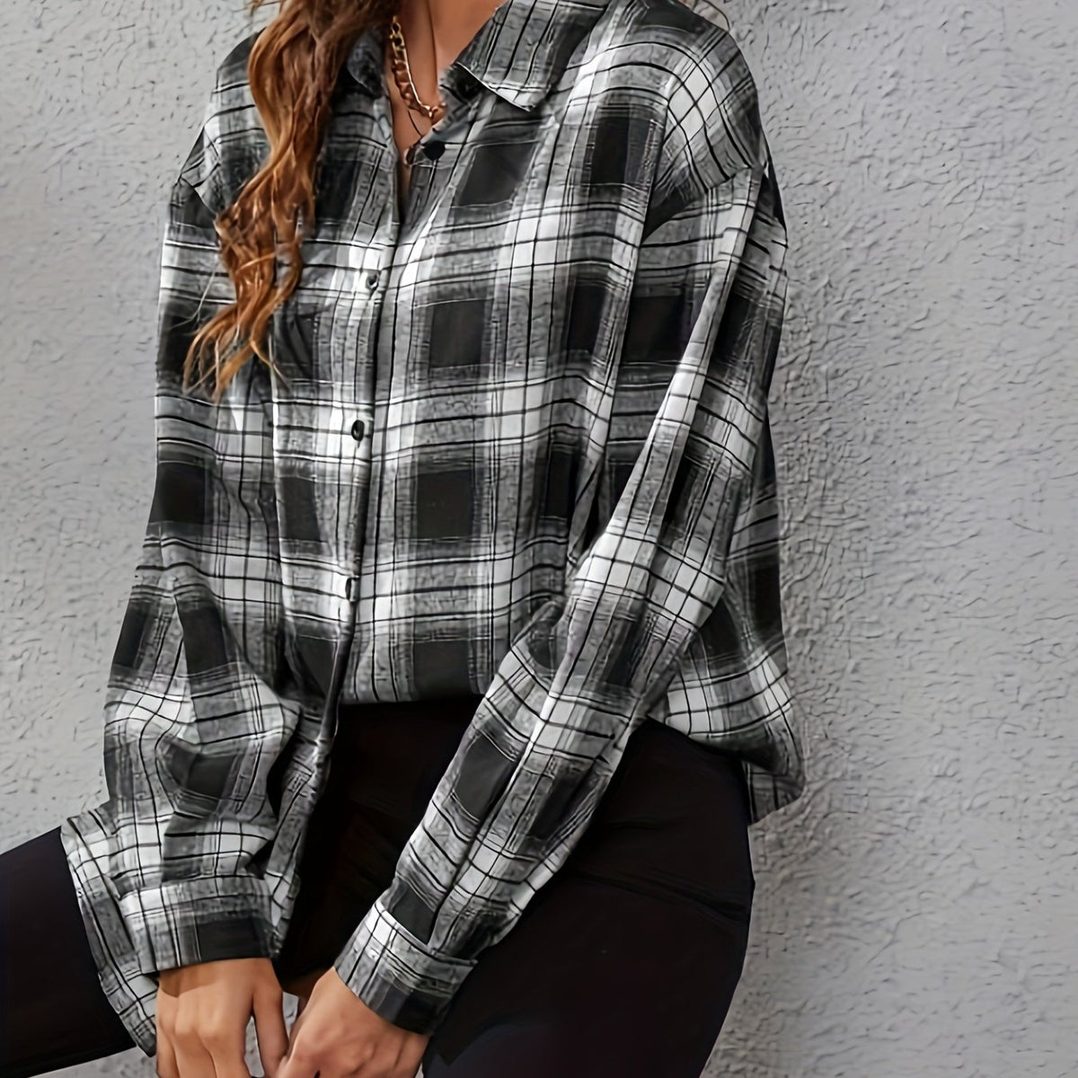  Plaid Button-Up Blouse