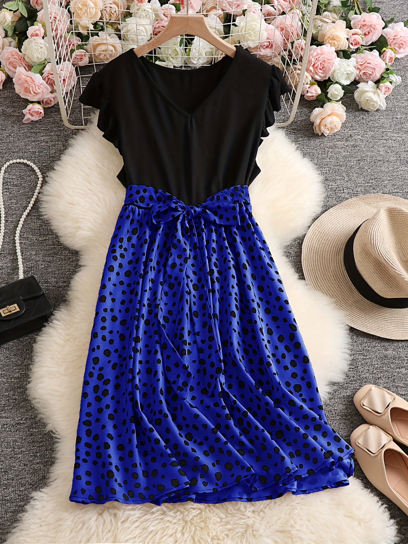 Leopard Print Ruffle Sleeve V Neck Dress