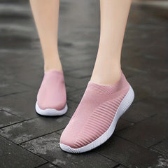 Women's Lightweight Mesh Slip-On Sneakers for Outdoor Walking