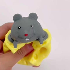 Creative Cheese Mouse Cup Pinch Squirrel Decompression Toy