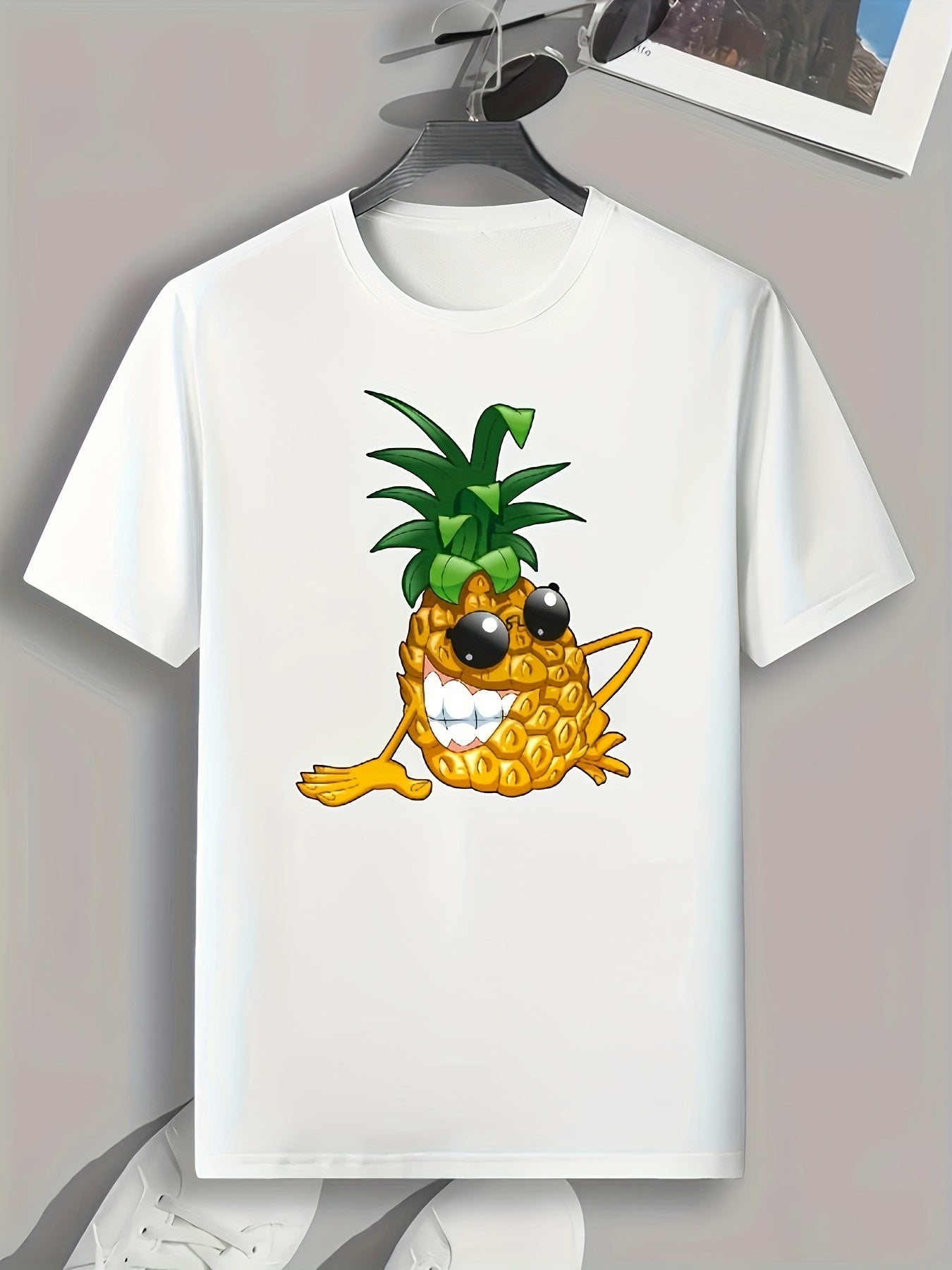 Pineapple Pattern Print Men's Comfy Sports T-shirt