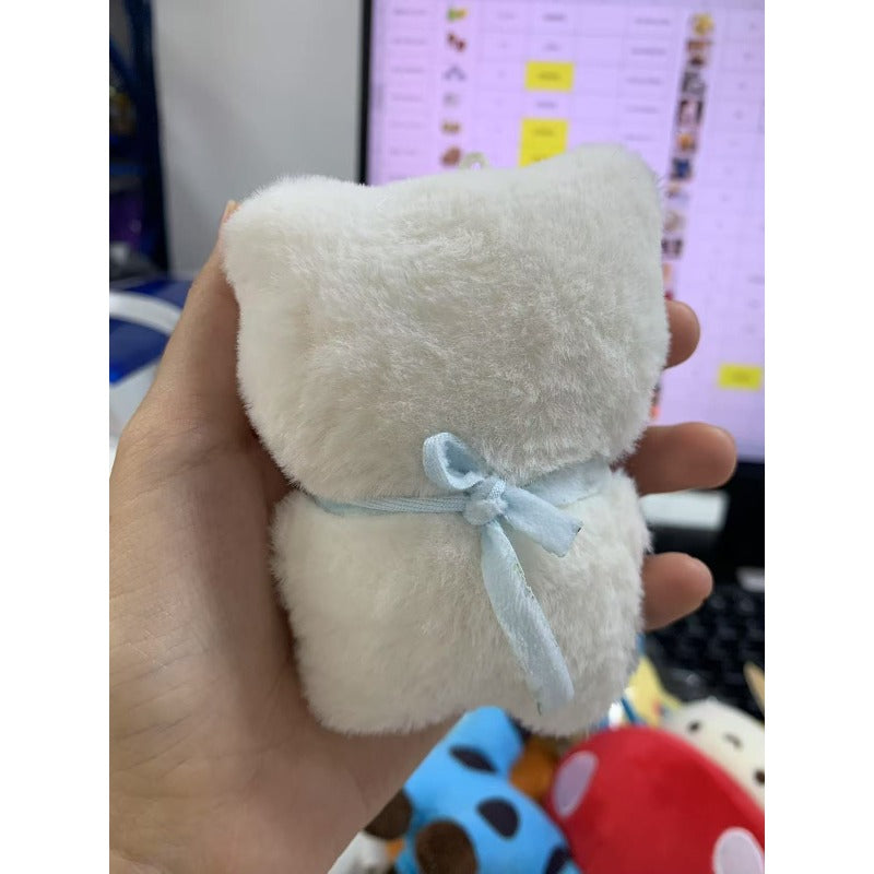2pcs Squeezable Squeaking Cat Plush Keychain Dolls with Expressive Eyes