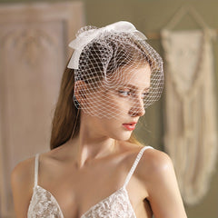 Short Mesh Head Veil With Comb And Satin Bowknot
