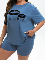  Lips Print Tee & Biker Shorts Pajama Set