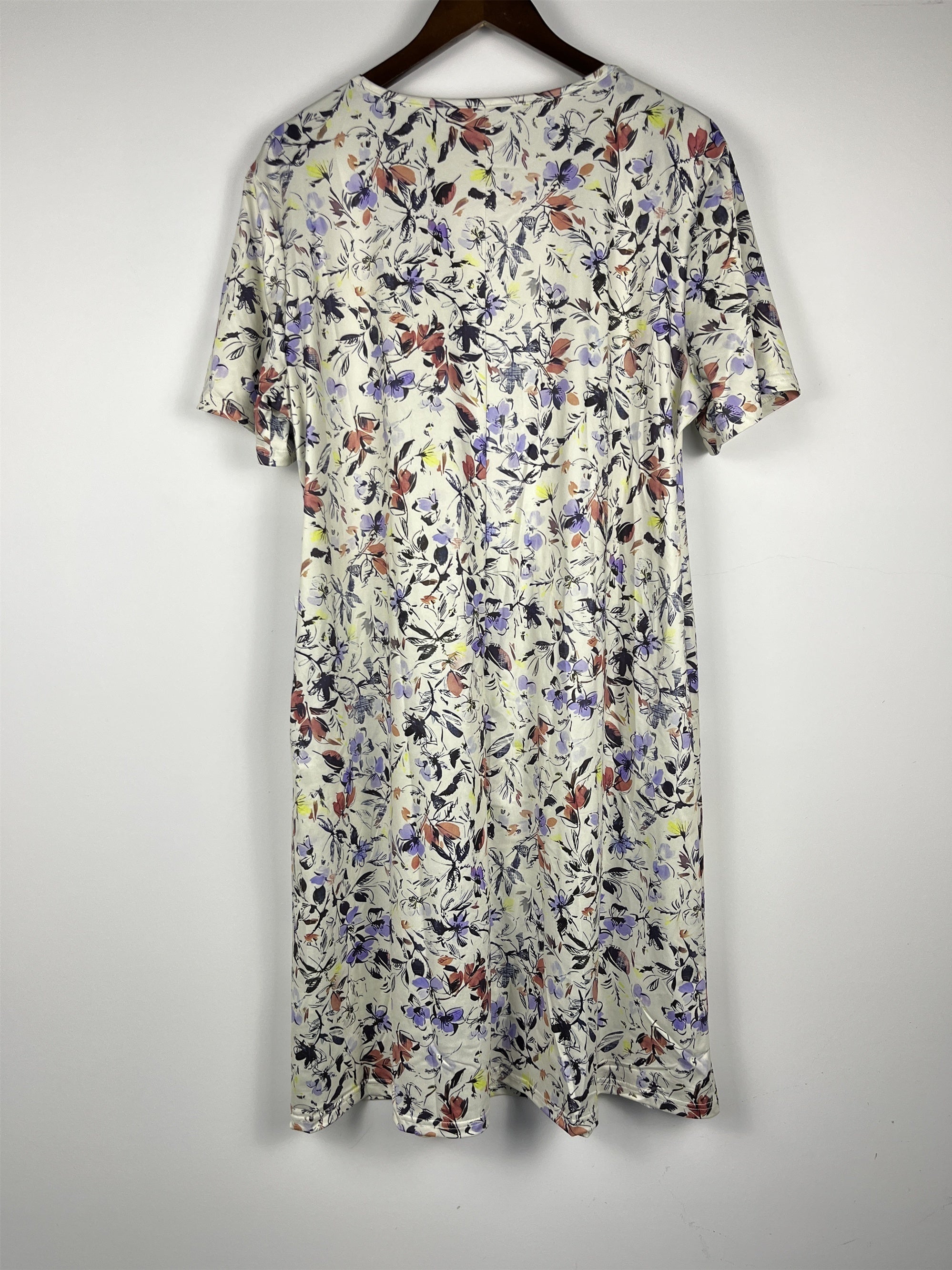  Floral Print Pleated Short Sleeve Dress